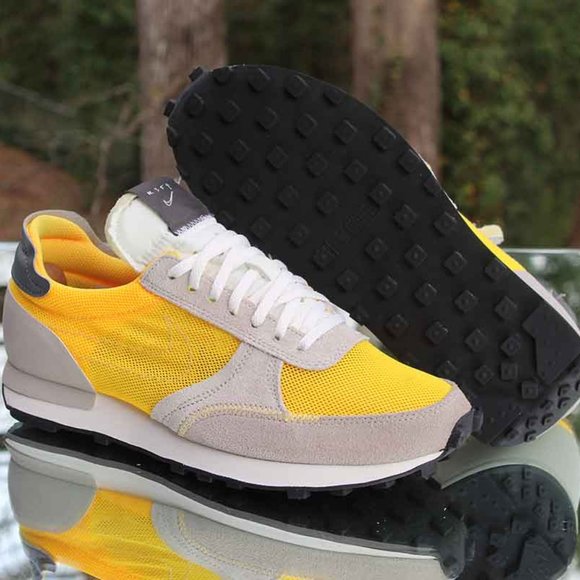 Nike Daybreak Type Laser Orange Men’s Size 8.5 - Picture 5 of 13